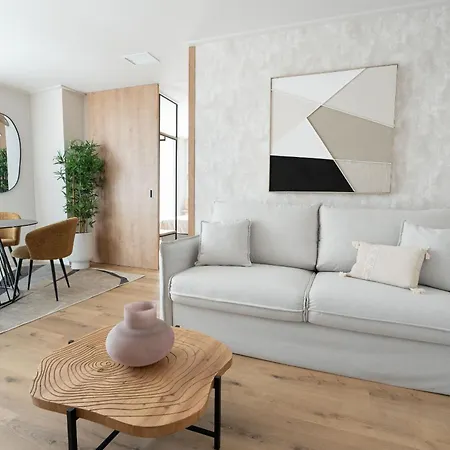 Monumental Mercado By Manlia Alicante