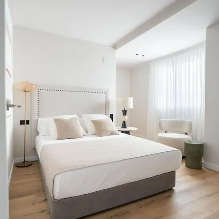 Monumental Mercado By Manlia *