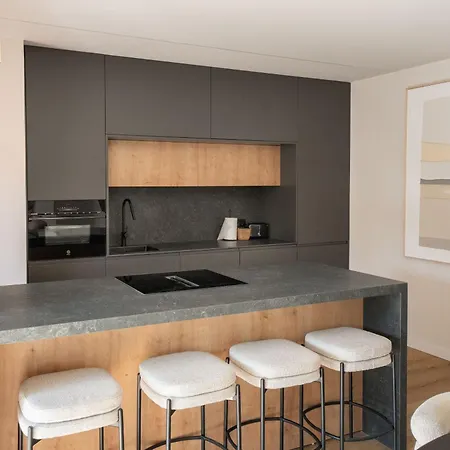 Monumental By Manlia Apartment